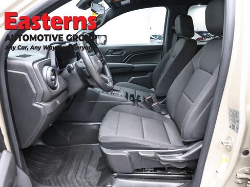 Used 2023 Chevrolet Colorado W/T RWD image 13