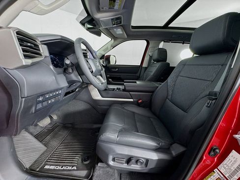 Used 2024 Toyota Sequoia Limited image 15