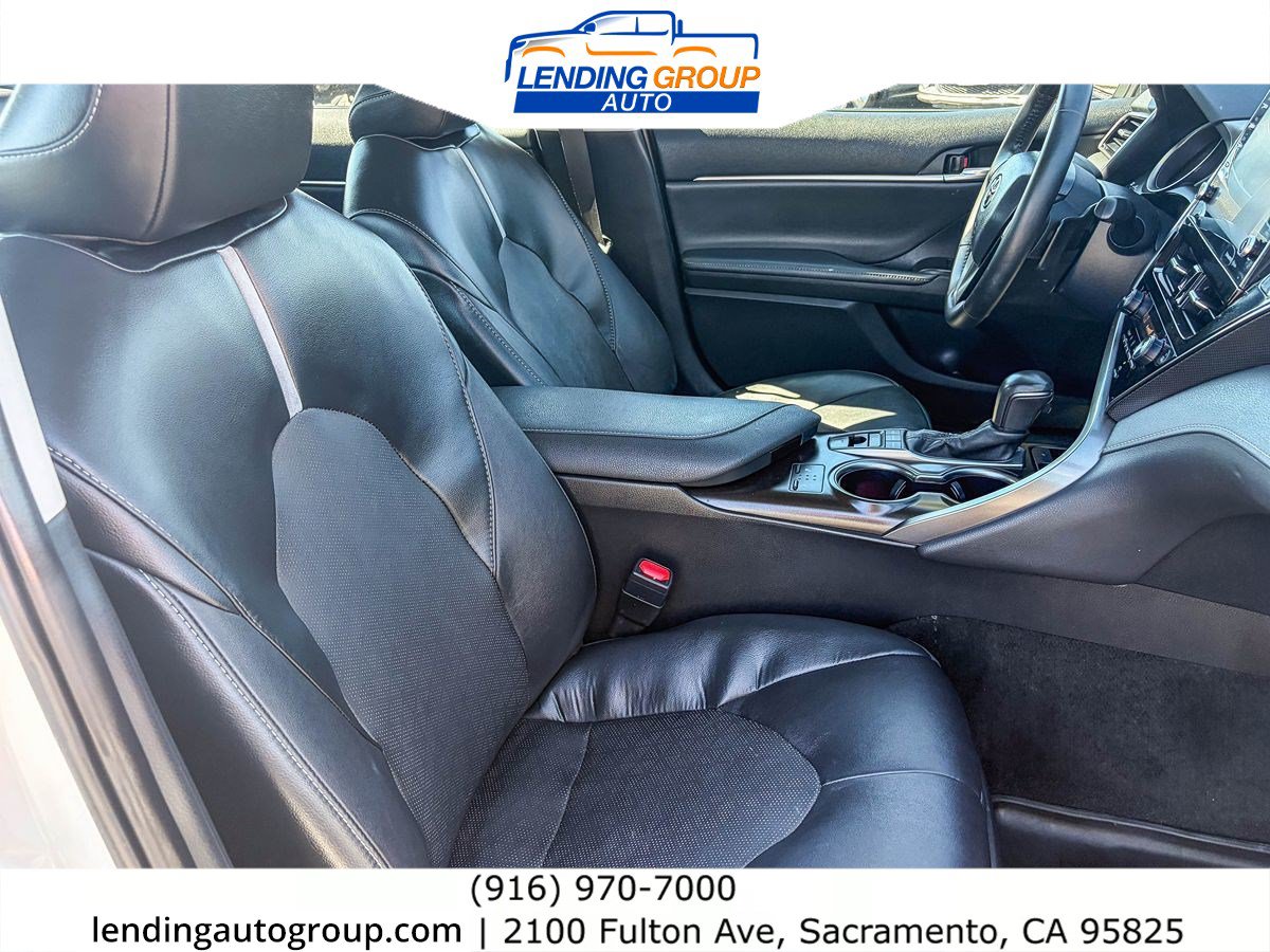 Used 2024 Toyota Camry XSE FWD image 15