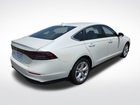 New 2026 Honda Accord LX image 4