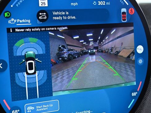 Certified 2025 MINI Cooper S image 17