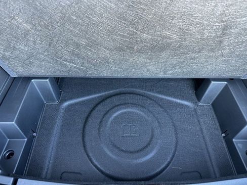 New 2025 GMC Terrain Elevation image 37