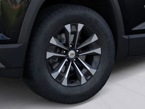 New 2026 Chevrolet Equinox LT w/ Convenience Package II image 7