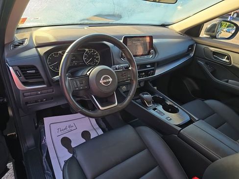 Used 2023 Nissan Rogue SV w/ SV Premium B Package FWD image 21