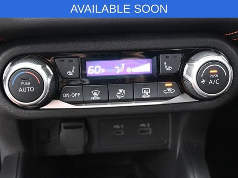 Used 2025 Nissan Versa SR w/ Trunk Package FWD image 22