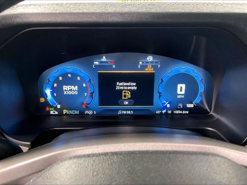 Used 2025 Ford Bronco Outer Banks image 24