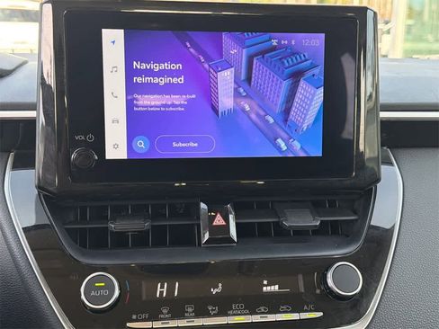 Used 2025 Toyota Corolla LE image 26