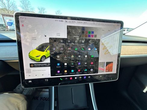 Used 2020 Tesla Model Y Long Range image 39