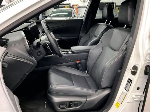 Used 2024 Lexus RX 350 Premium w/ Cold Area Package FWD image 7