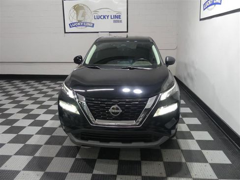 Used 2023 Nissan Rogue S AWD/4WD image 3
