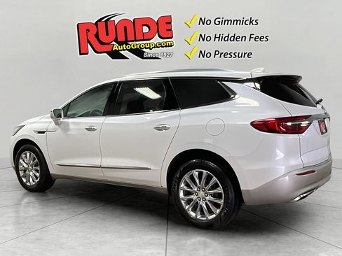 Used 2019 Buick Enclave Essence w/ Experience Buick Package AWD/4WD image 4