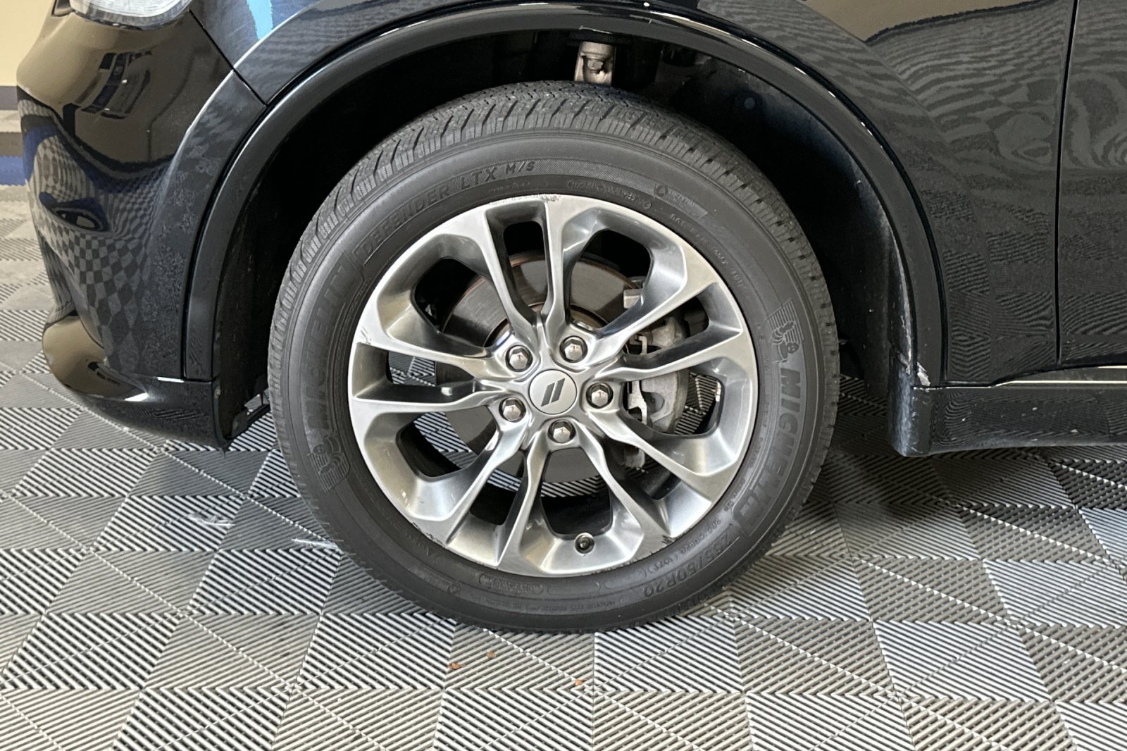 Used 2019 Dodge Durango GT AWD/4WD image 42