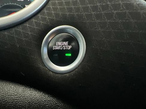 Used 2022 Chevrolet Malibu LT FWD image 69