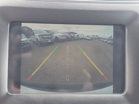 Used 2019 Jeep Cherokee Latitude Plus image 13