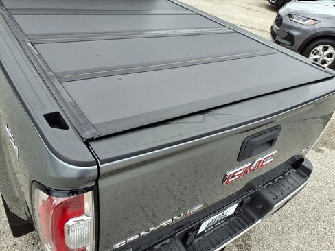 Used 2018 GMC Canyon SLT w/ Driver Alert Package image 31