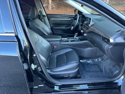 Used 2019 Nissan Altima 2.5 Platinum image 13