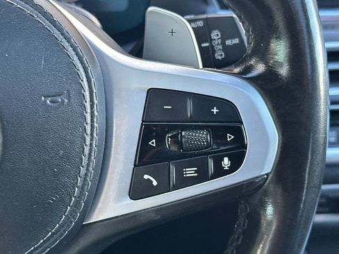 Used 2021 BMW X5 xDrive40i w/ M Sport Package image 29