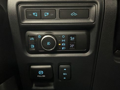 Used 2023 Ford F150 Platinum w/ Equipment Group 701A High AWD/4WD image 35