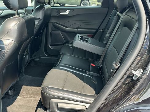 Used 2024 Ford Escape Platinum AWD/4WD image 25