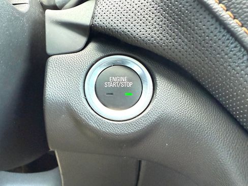 Certified 2022 Chevrolet Equinox Premier AWD/4WD image 38