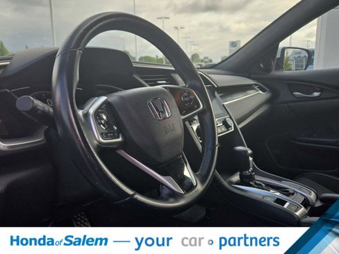 Used 2021 Honda Civic Sport image 2