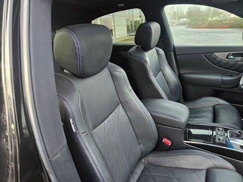 Used 2016 INFINITI QX70 Base w/ Premium Package image 13