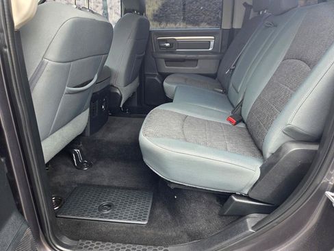 Used 2017 RAM 1500 Big Horn RWD image 17