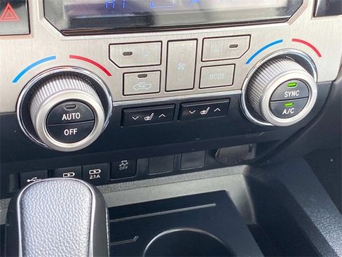 Used 2020 Toyota Tundra Limited image 25
