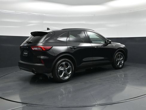 Used 2025 Ford Escape ST-Line FWD image 24