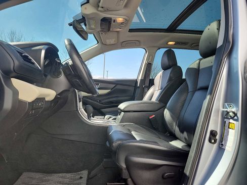 Used 2022 Subaru Ascent Limited w/ Technology Package image 13
