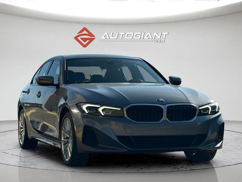 Used 2023 BMW 330i Sedan w/ Driving Assistance Package image 15