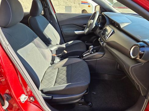 Used 2020 Nissan Kicks SV image 20