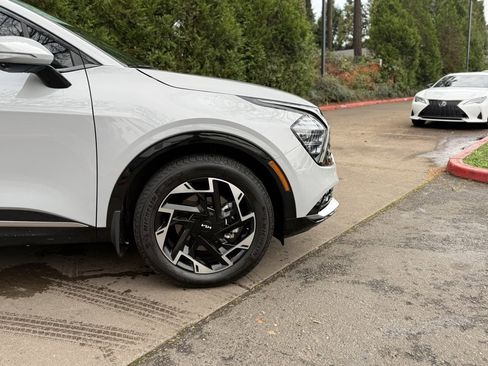 Certified 2024 Kia Sportage SX image 15