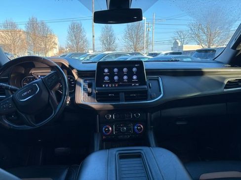 Used 2021 GMC Yukon AT4 w/ Rear Media and Nav Package image 24
