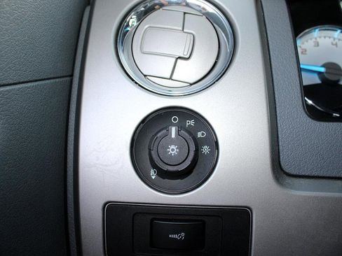 Used 2014 Ford F150 Lariat w/ Equipment Group 501A Mid image 17