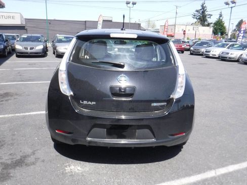 Used 2012 Nissan Leaf SL image 10