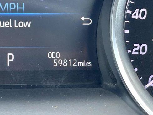 Used 2024 Toyota Camry XLE w/ Navigation Package FWD image 21
