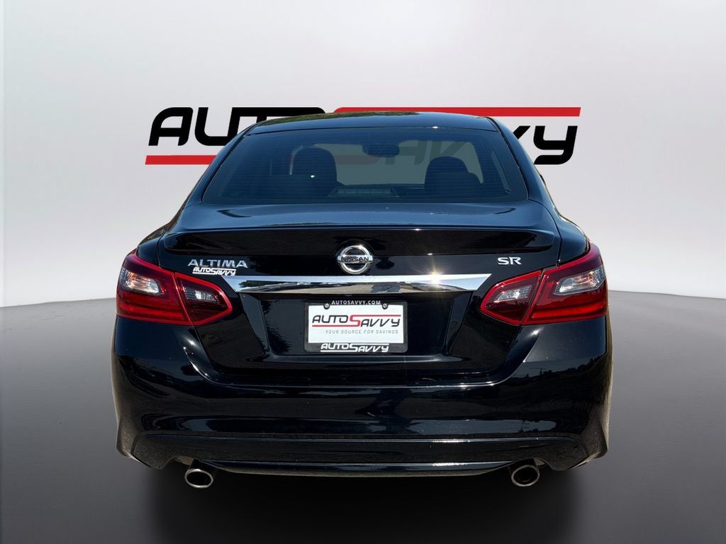 Used 2018 Nissan Altima 2.5 SR FWD image 6