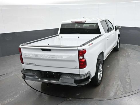 Used 2022 Chevrolet Silverado 1500 LT image 36