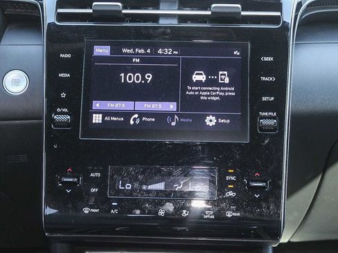 Used 2024 Hyundai Santa Cruz SEL image 14