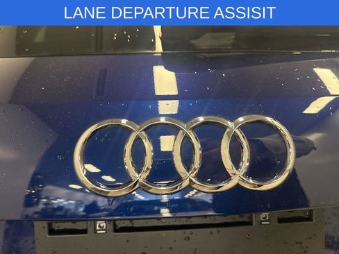 Used 2025 Audi Q3 2.0T Premium w/ Convenience Package image 14