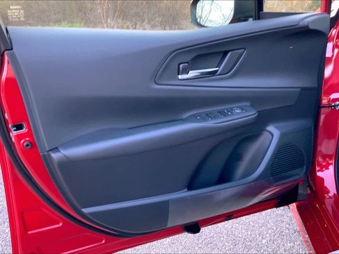 New 2026 Toyota Prius XSE image 10