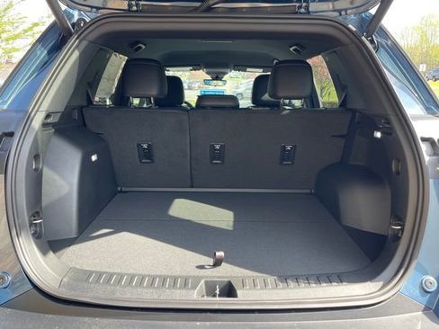 New 2026 Chevrolet Equinox LT w/ Convenience Package II image 23