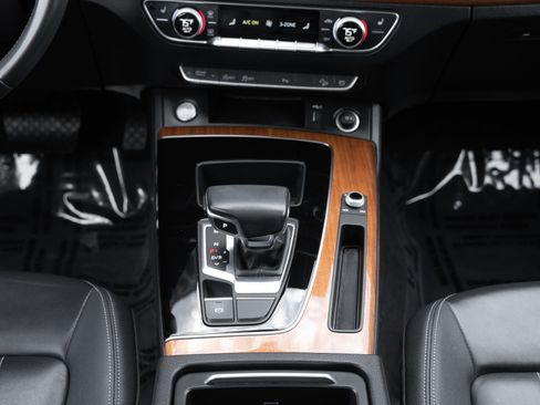 Certified 2022 Audi Q5 2.0T Premium image 17