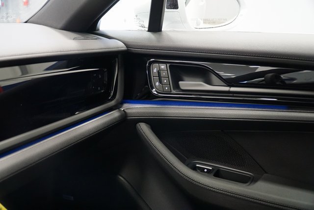 New 2026 Porsche Panamera 4 AWD/4WD image 22