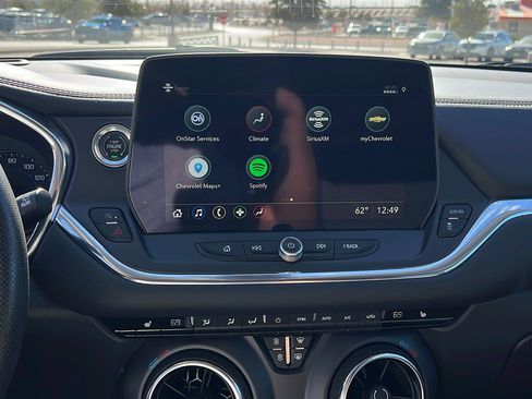 Certified 2023 Chevrolet Blazer LT w/ Convenience Package image 20