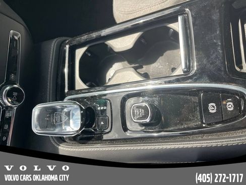 Used 2024 Volvo S60 T8 Ultimate AWD/4WD image 12