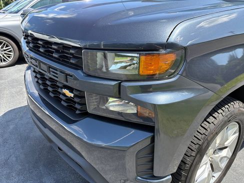 Used 2021 Chevrolet Silverado 1500 Custom AWD/4WD image 30