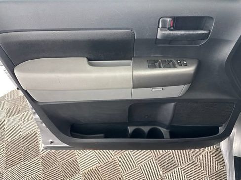 Used 2010 Toyota Tundra 2WD Double Cab image 22