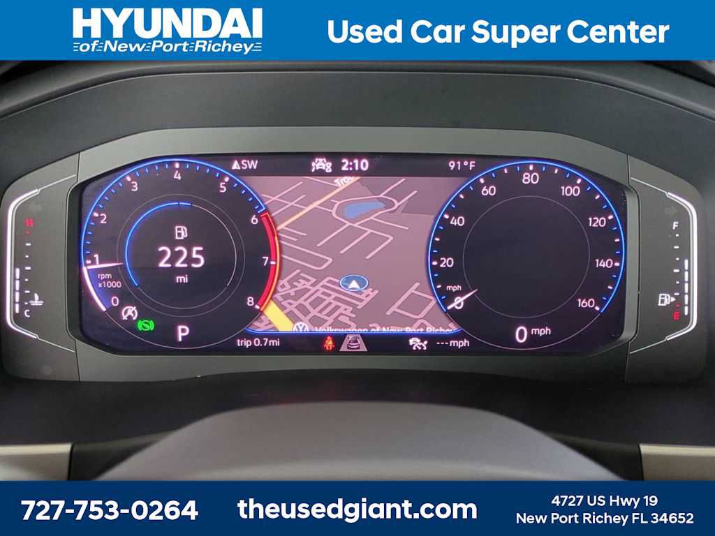 Used 2021 Volkswagen Atlas SEL R-Line FWD image 32